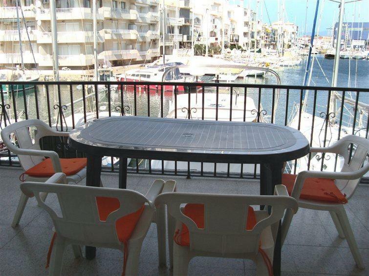 Marina Residencial Lejlighed Empuriabrava Eksteriør billede